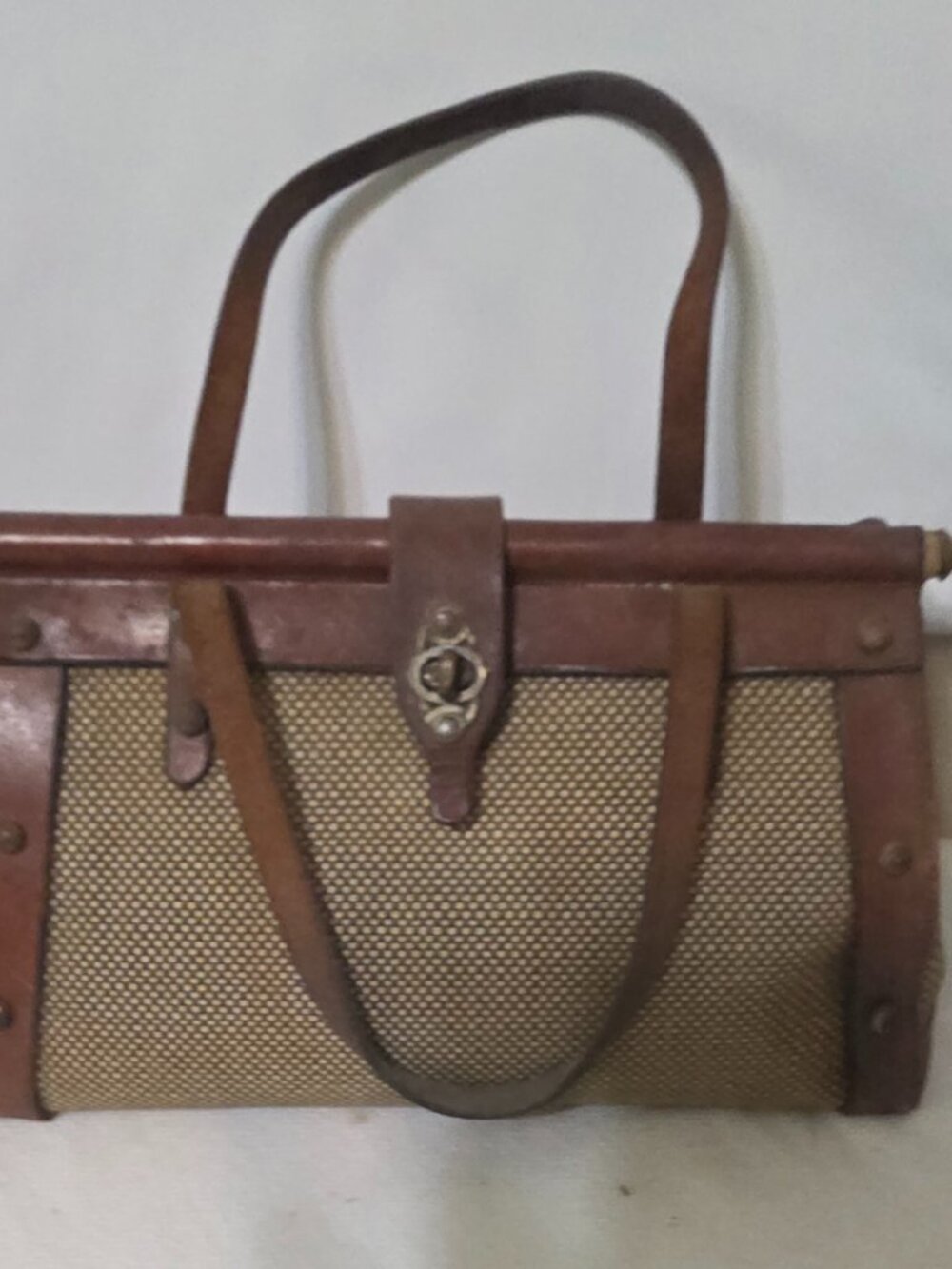 VTG John Romain Woven Beige/Brown Satchel Top Handle Bag Clasp Closure Gold